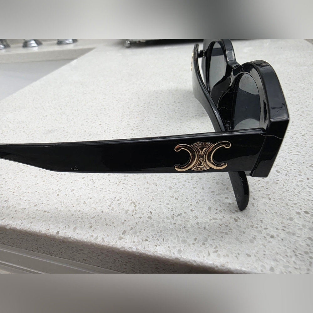CELINE Black Logo Accent Sunglasses. Made in Italy. - Picture 2 of 6